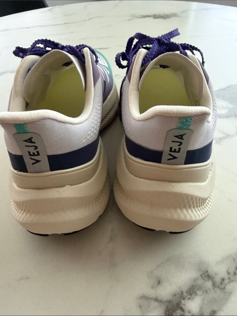 Veja Condor 3 Running Shoes - Picture 2 of 6